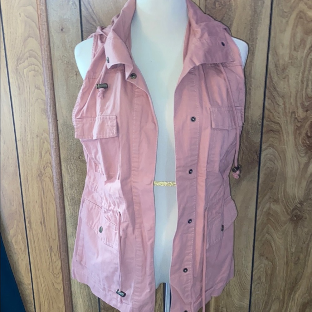 Love Tree pink hooded vest